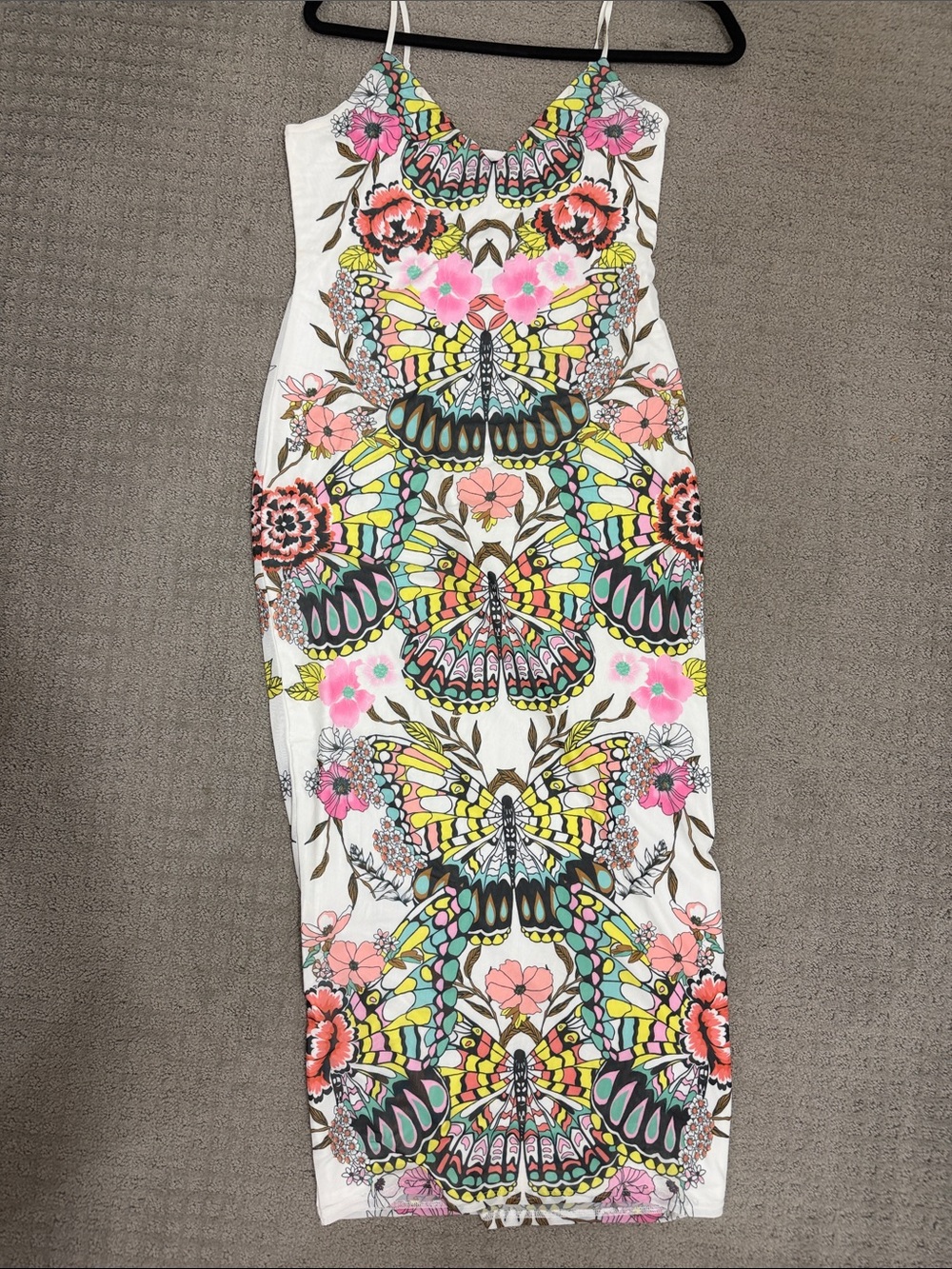 AFRM Butterfly gorgeous lined mesh dress NWT Size L adjustable straps , v neck